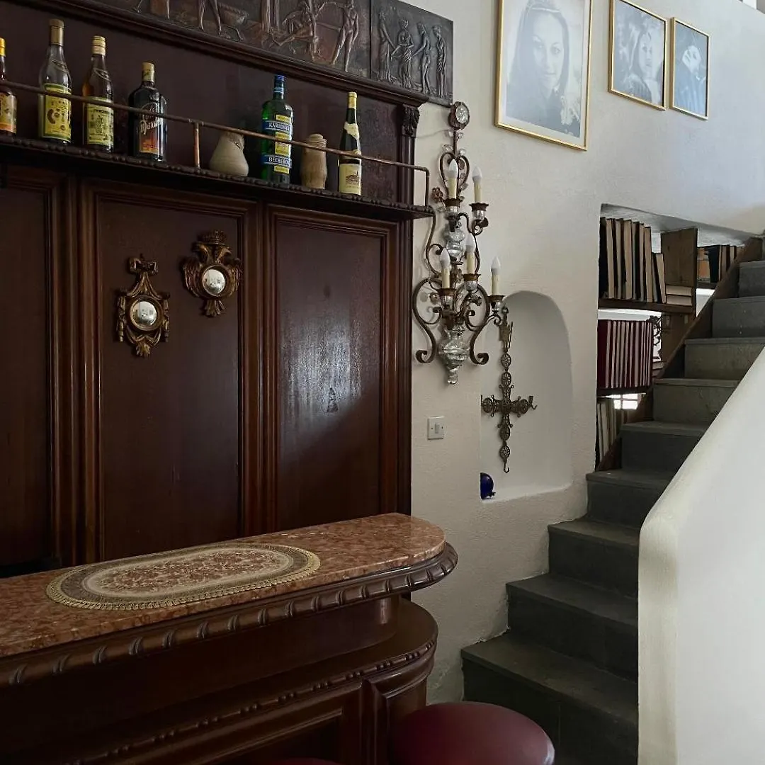 Villa Olga & Studios Μόλα Καλύβα
